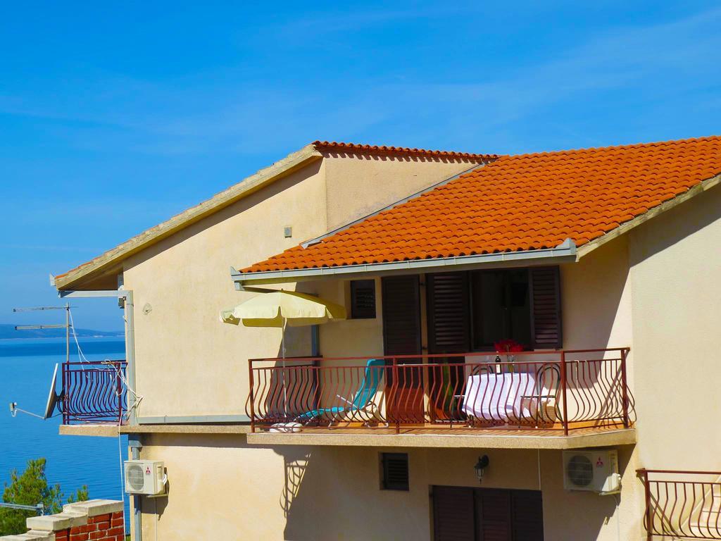 Apartments Pino Brela Esterno foto